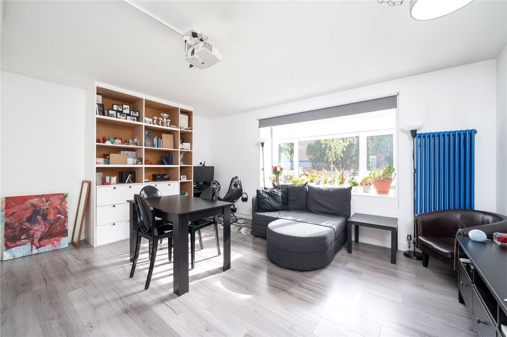 Property photo 3 of 6 Picture No. 05