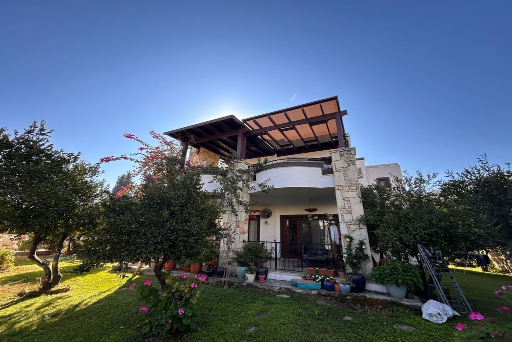 Property photo 3 of 23 Tranquil Two-Bedroom Apartment In Bodrum For Sale - First Floor Property