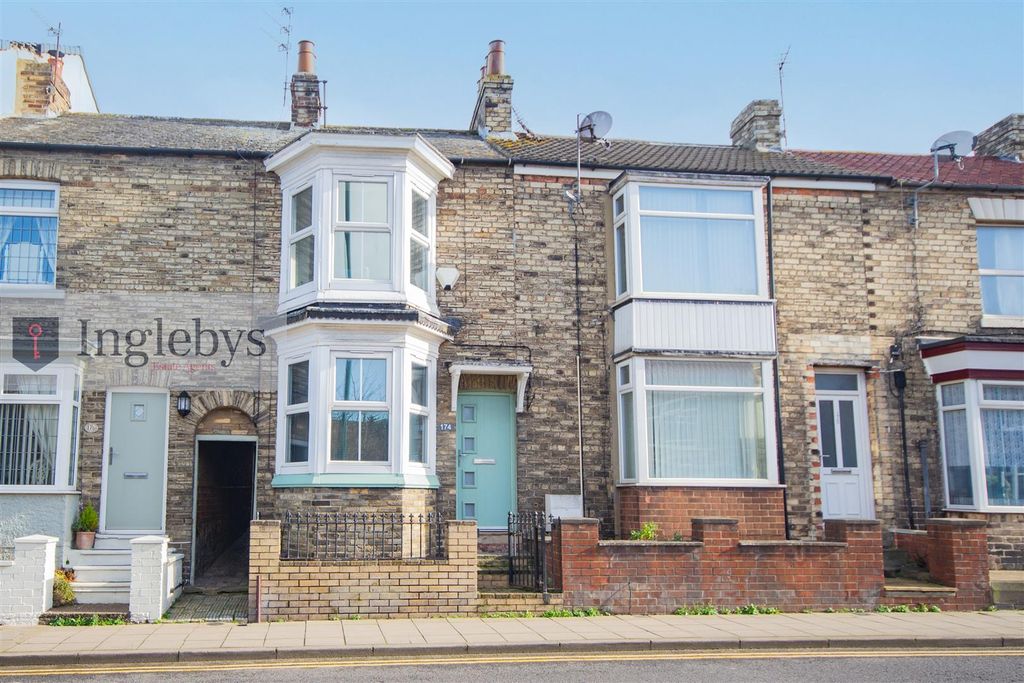 Property photo 1 of 22