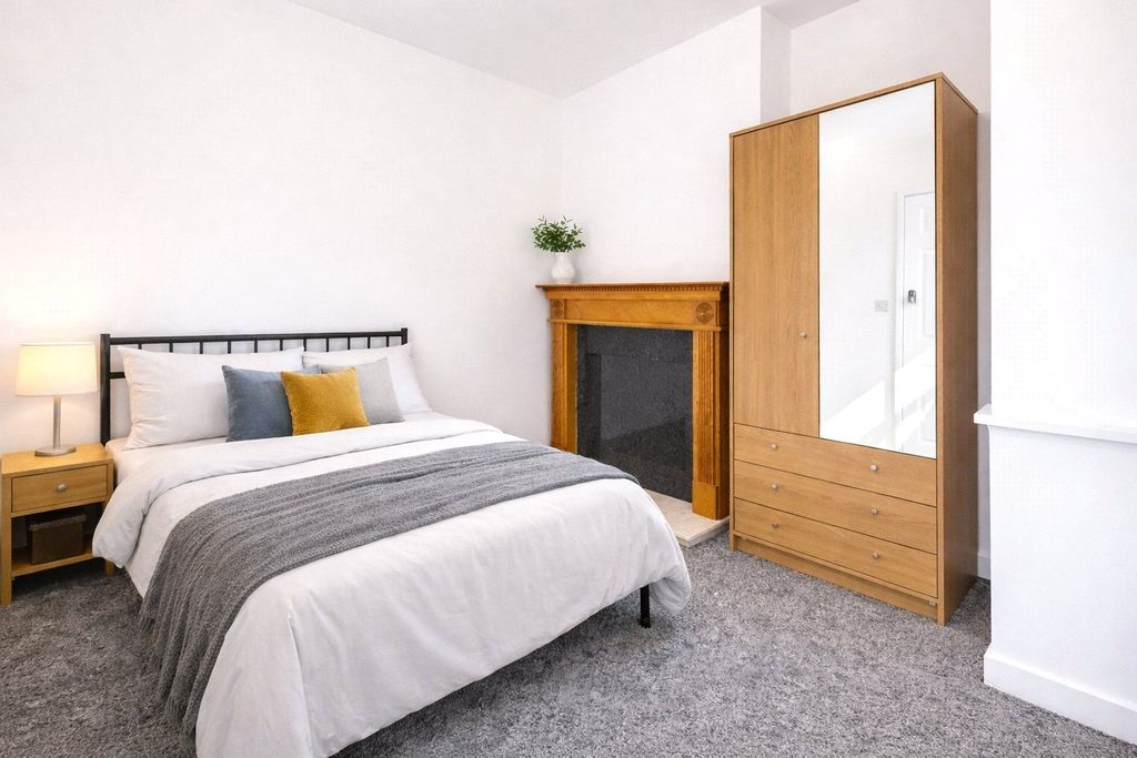 Property photo 1 of 11 Picture No. 31