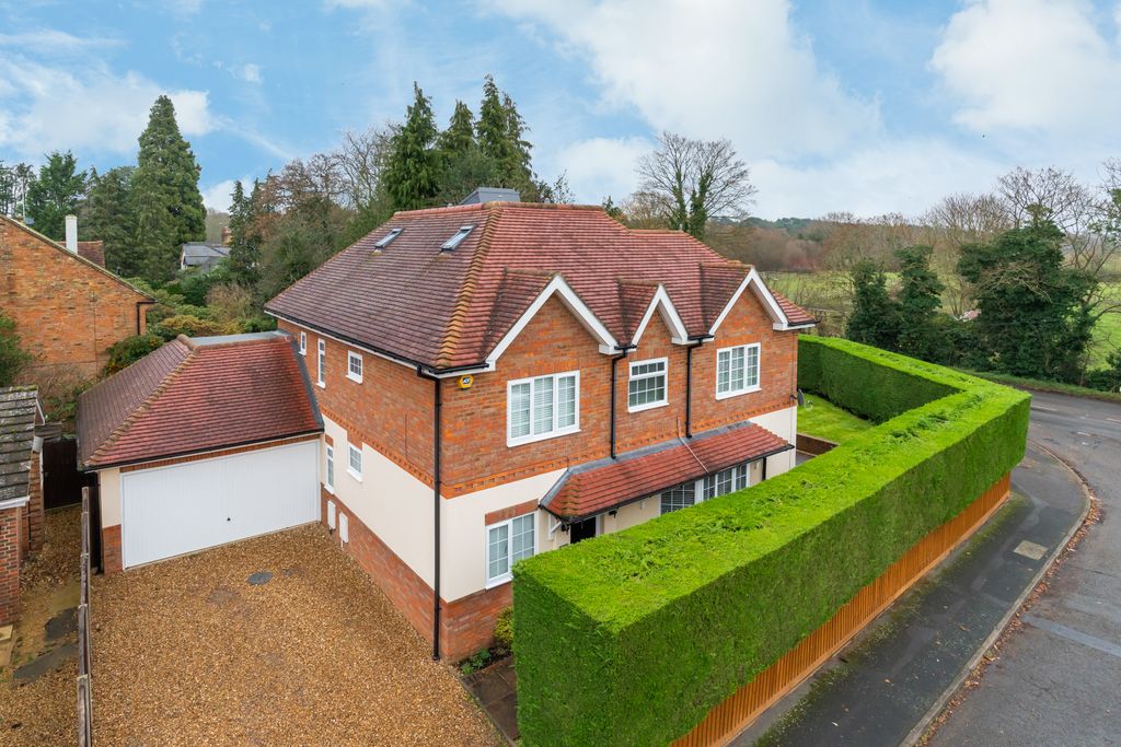 Property photo 1 of 19