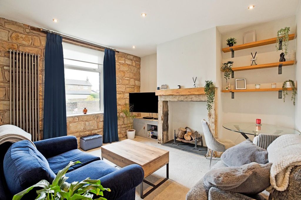 Property photo 3 of 18 Img_8294.Jpg