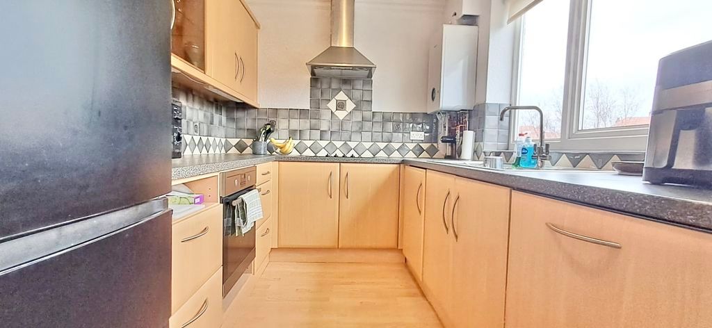 Additional image 6 of 2 bed flat for saleGloddaeth Avenue, Llandudno LL30