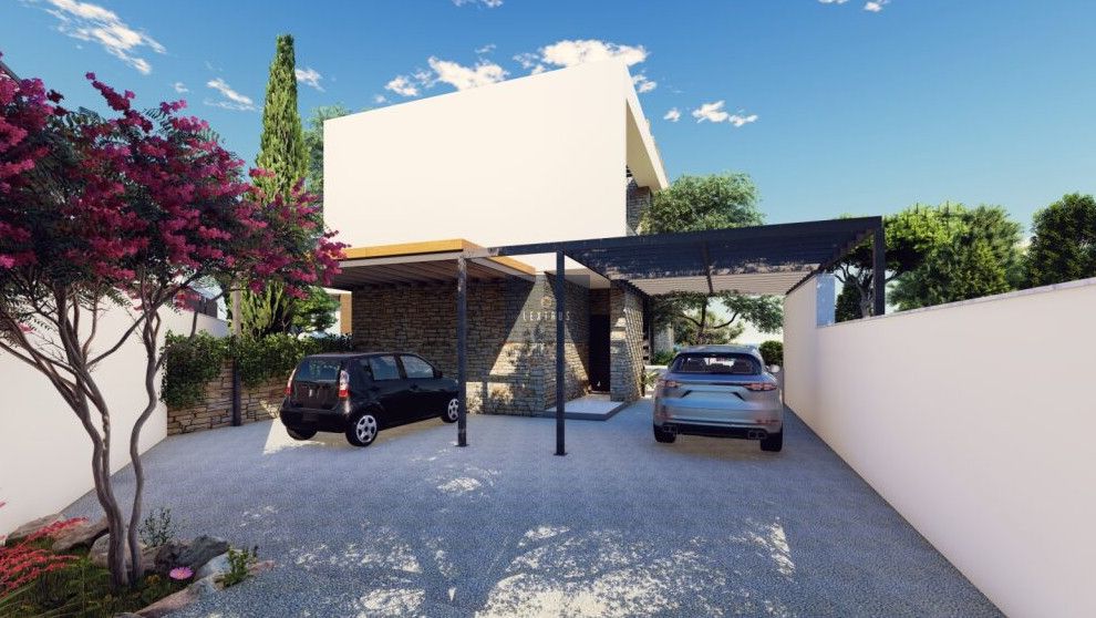 Property photo 3 of 3