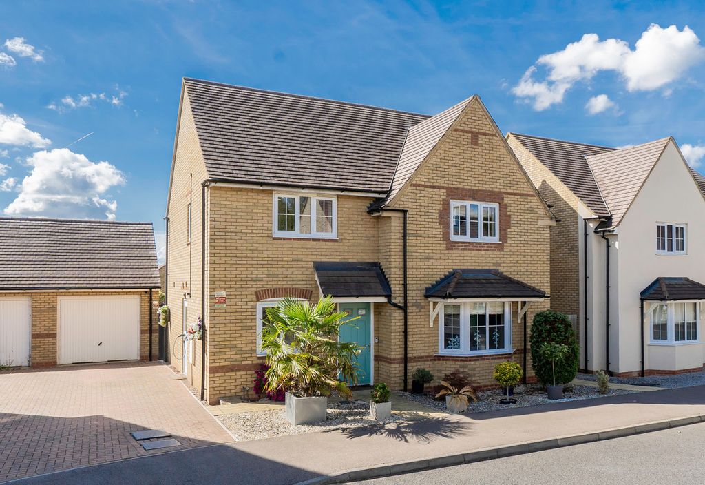 Property photo 1 of 31