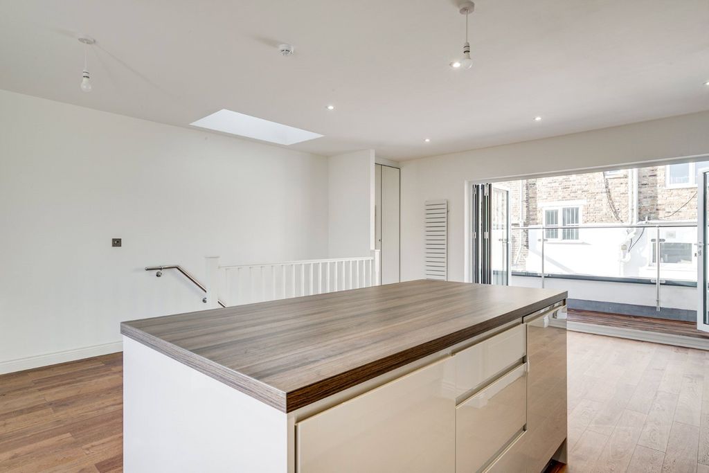 Property photo 3 of 11 Picture No. 03