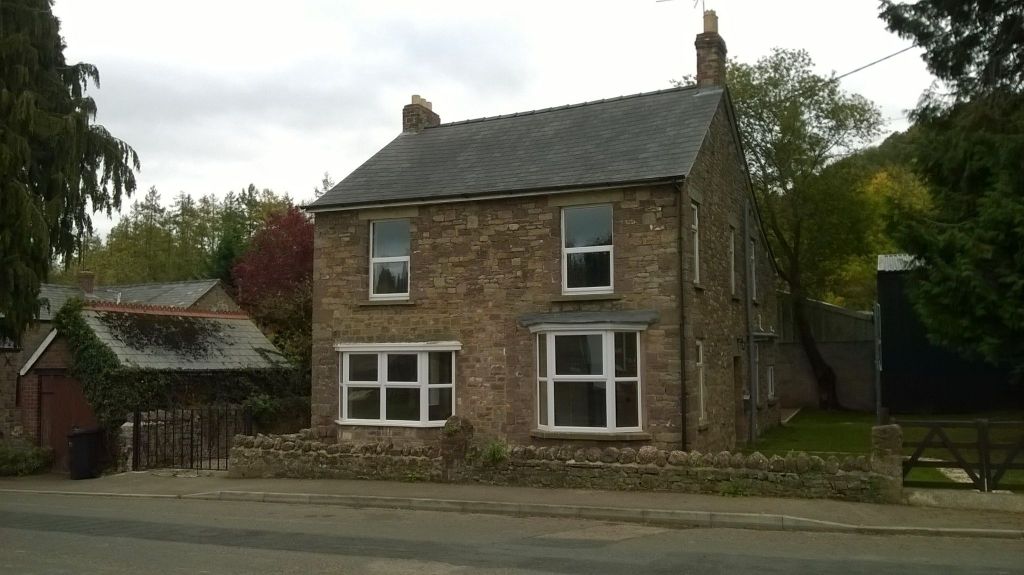 Property photo 1 of 26