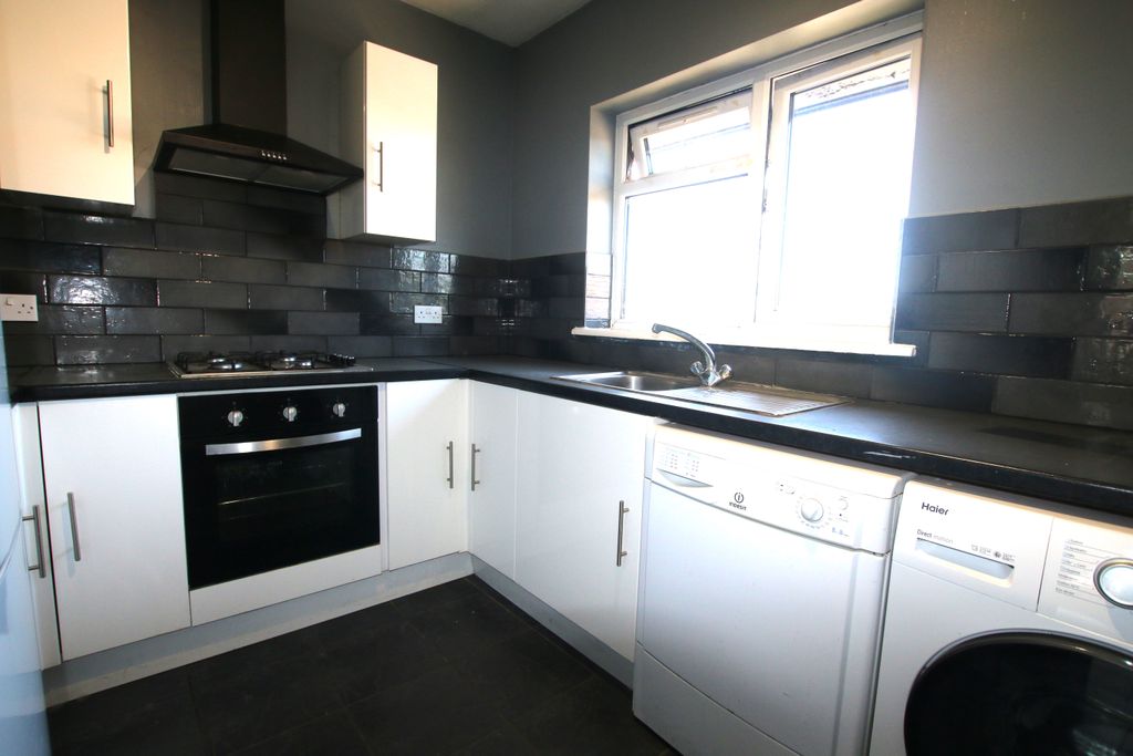 Property photo 2 of 5 Img_1383