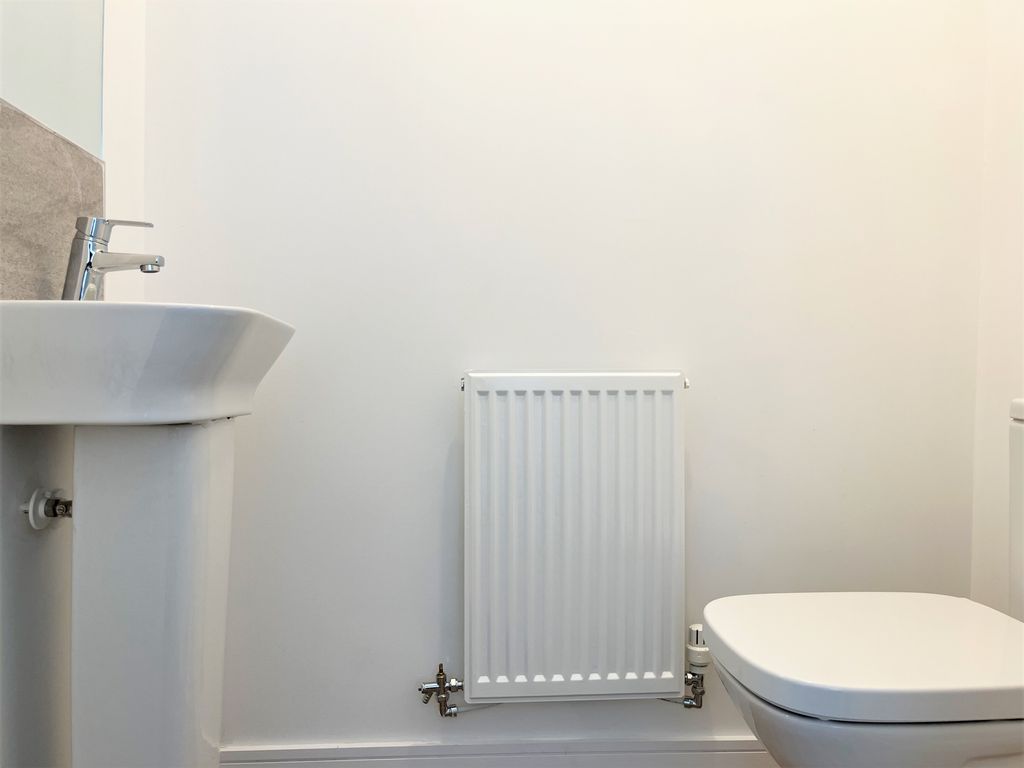 Property photo 2 of 17 Cloakroom/wc