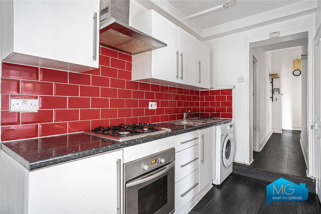 Property photo 2 of 13 Picture No. 25