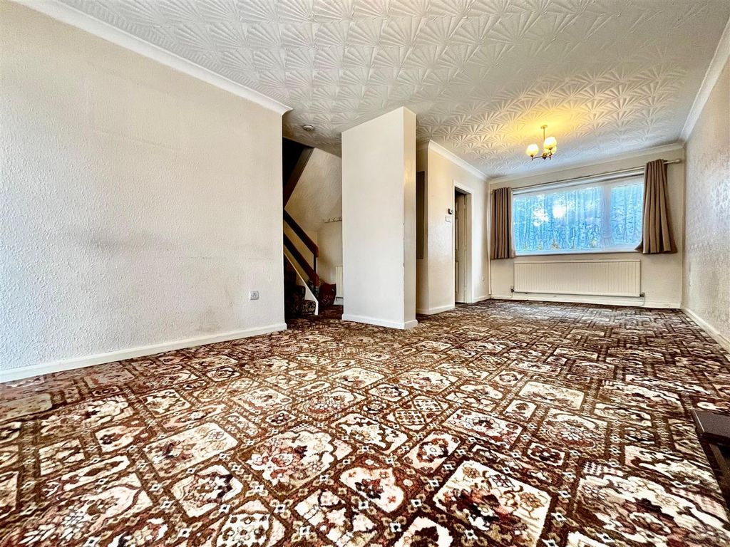 Property photo 3 of 29 89B73668-Db55-4B0E-Bfd8-12c542c7965E.Jpeg