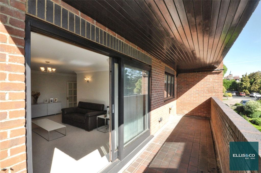 Property photo 3 of 20 Picture No. 26