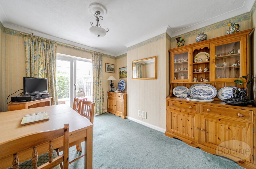 Property photo 3 of 17 A6A6F1cc-15Ad-49A...