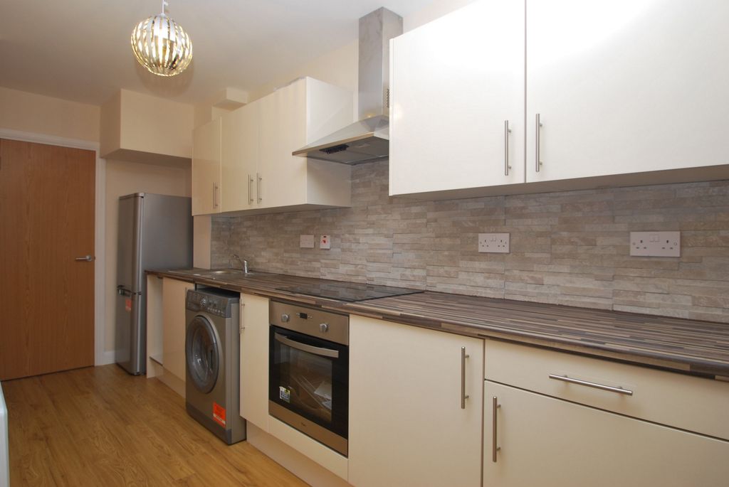 Property photo 2 of 9 Photo 7