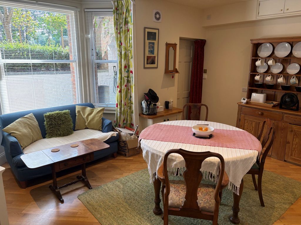 Property photo 2 of 4