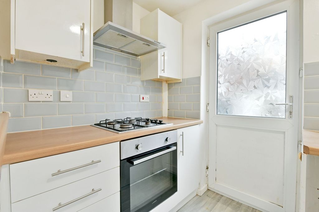 Additional image 4 of 2 bed terraced house to rentMitre Street, Abertillery NP13