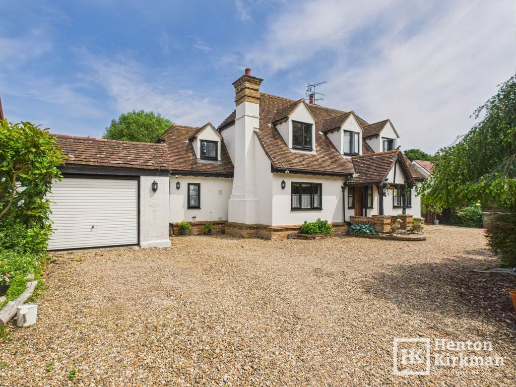 Property photo 2 of 38