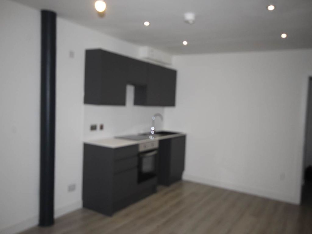 Property photo 3 of 12 Img_3691