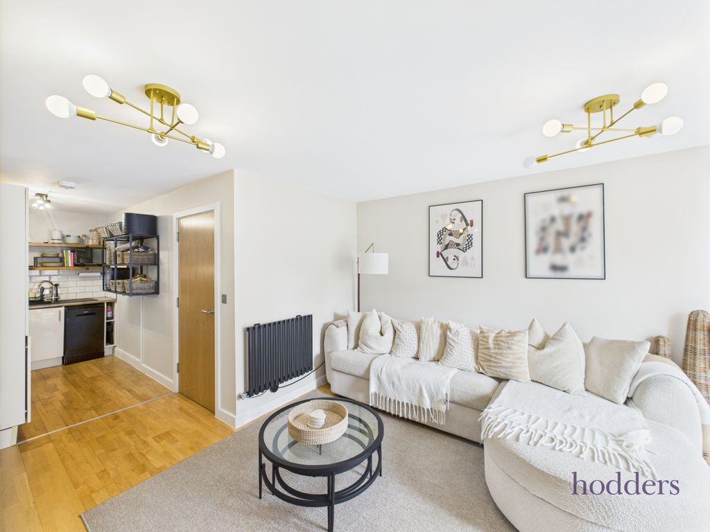 Property photo 1 of 24 Picture No. 01