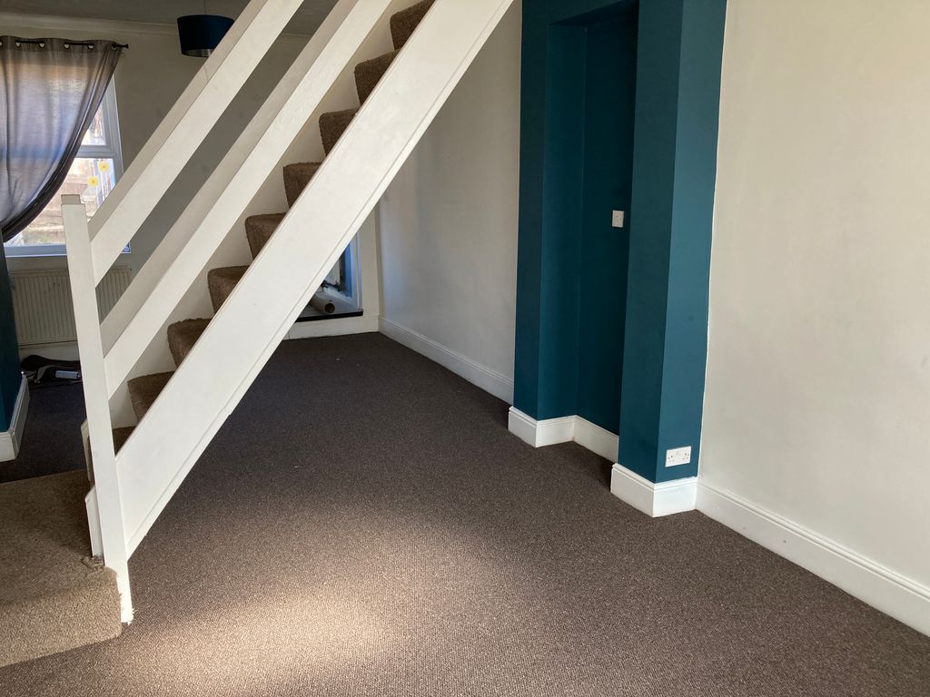 Property photo 3 of 7 Img_6485