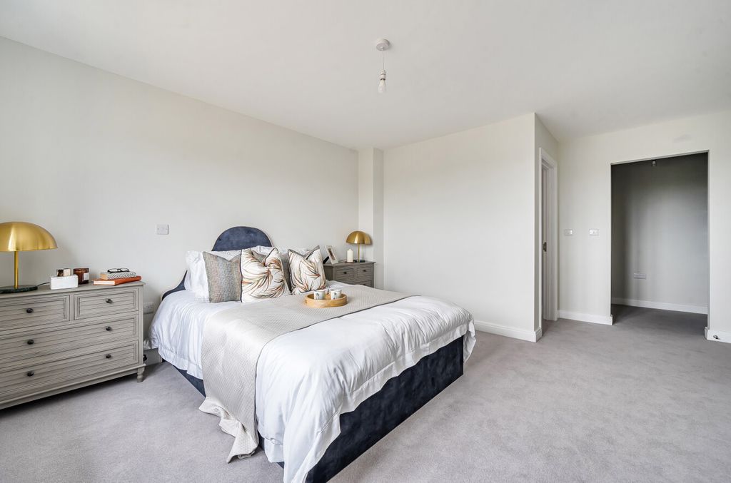 Additional image 20 of 4 bed detached house for saleHackney Way, Mortimer Common, Reading, Berkshire RG7