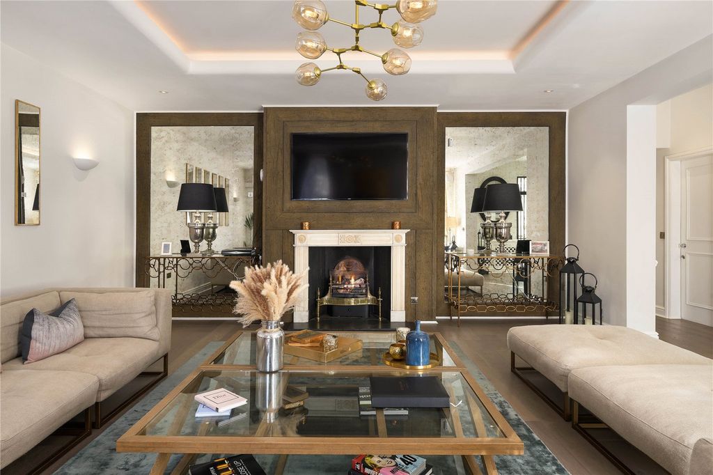 Property photo 2 of 14 Reception Room