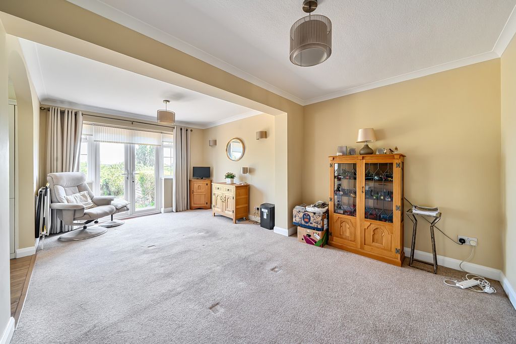 Property photo 3 of 22 1488721-10-6A5E36...