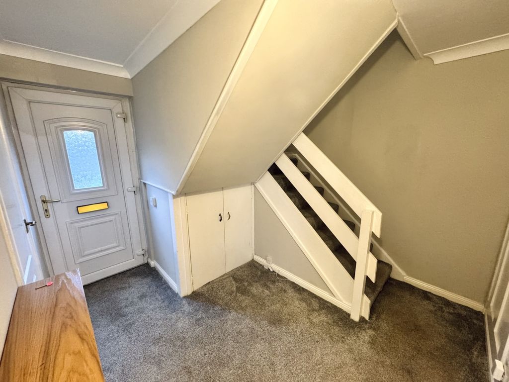 Property photo 3 of 13 Img_2350