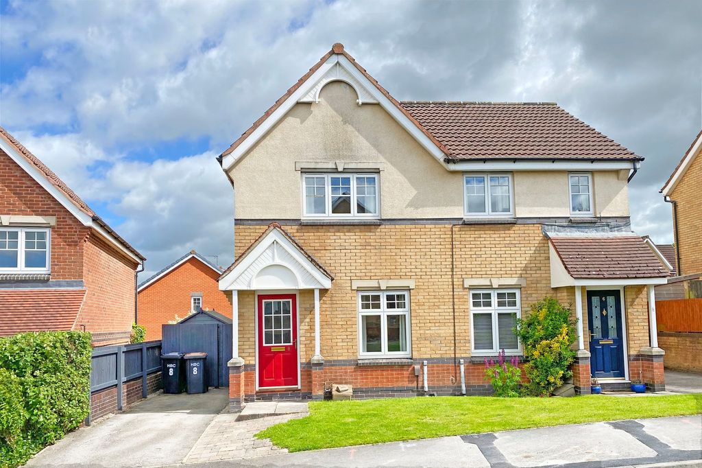Property photo 1 of 10