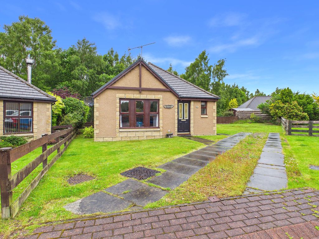 Property photo 1 of 32