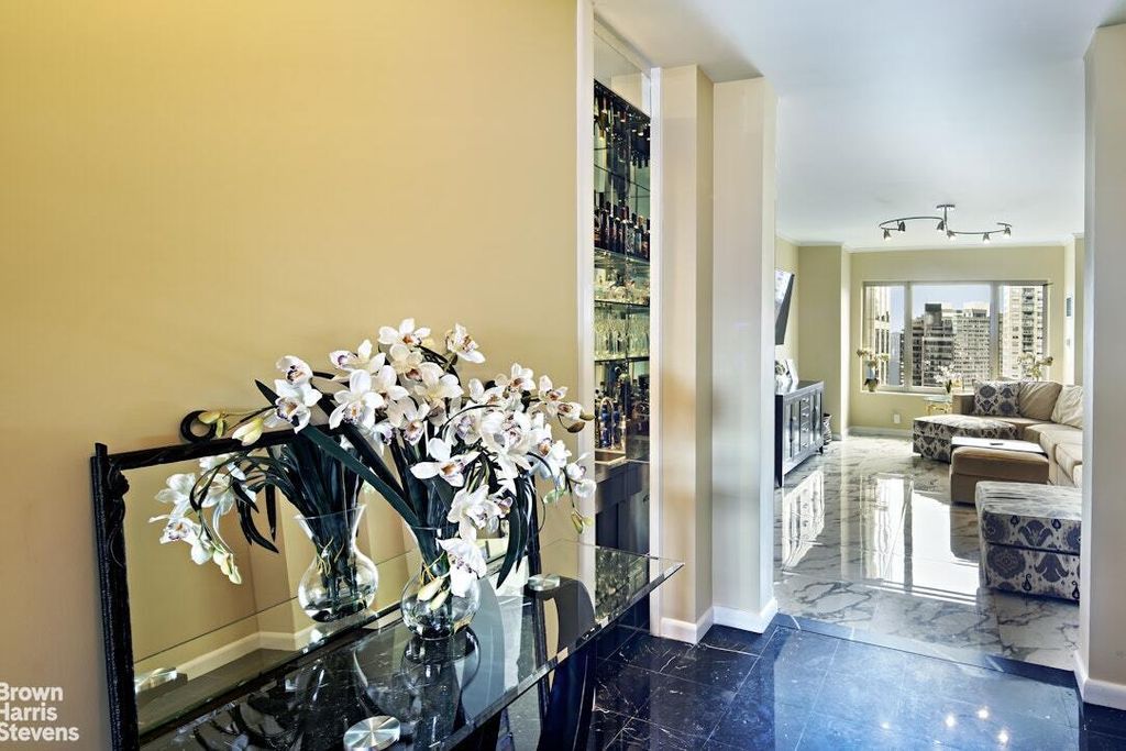 Property photo 3 of 14 <Alttext/>