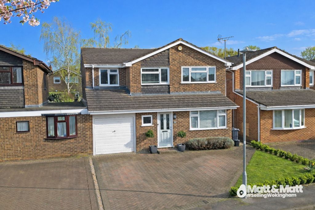 Property photo 1 of 12 4984141