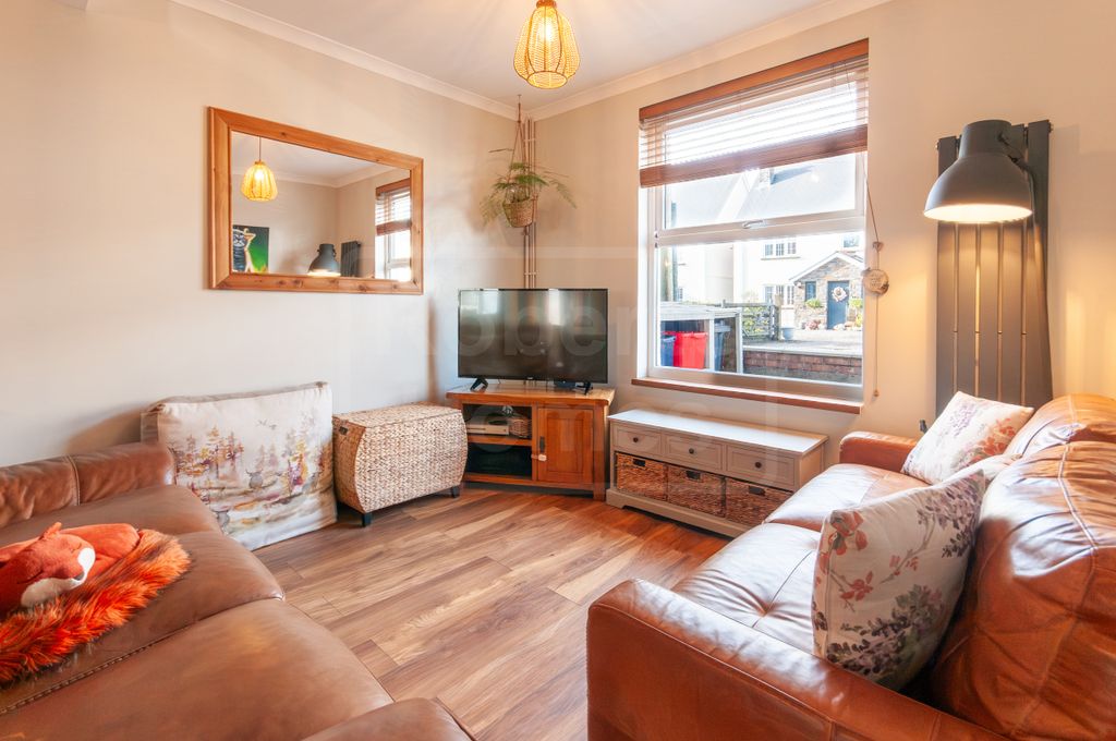 Property photo 2 of 29 Lounge/Diner