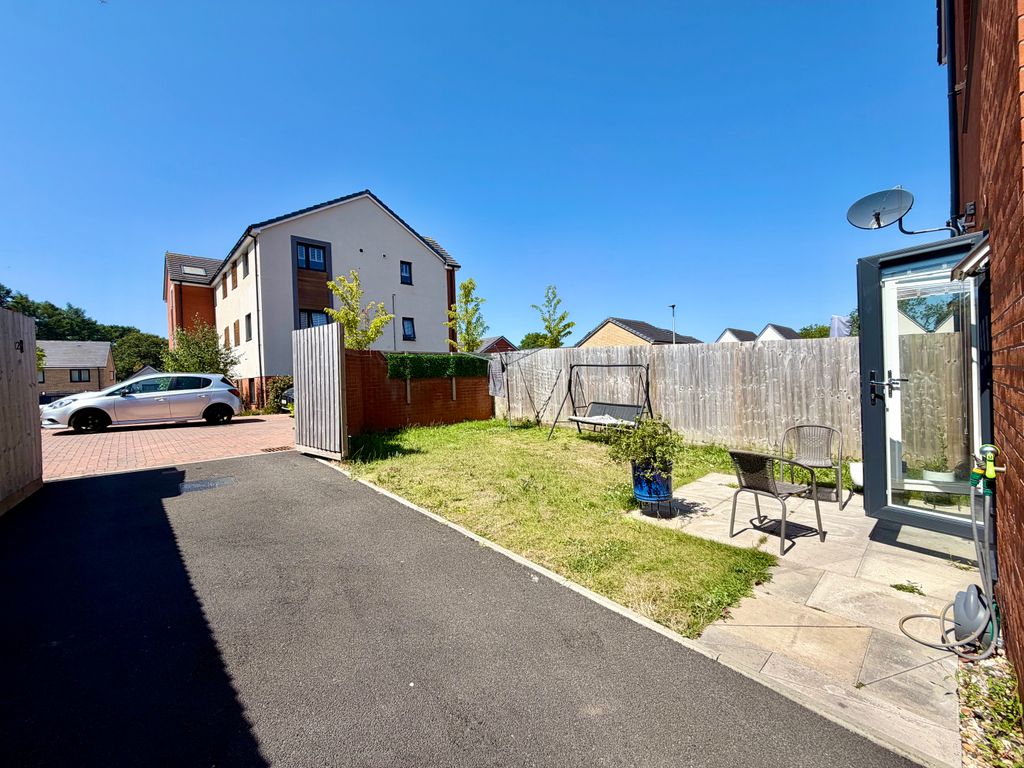 Property photo 3 of 23 Img_3245