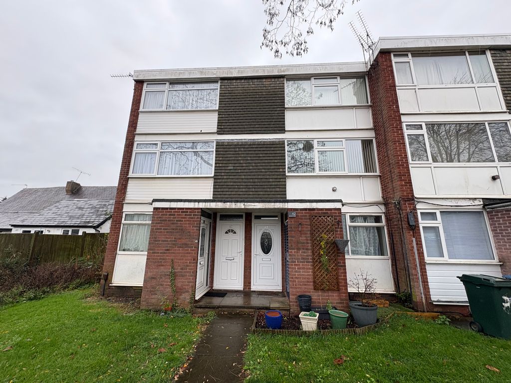 Property photo 1 of 4