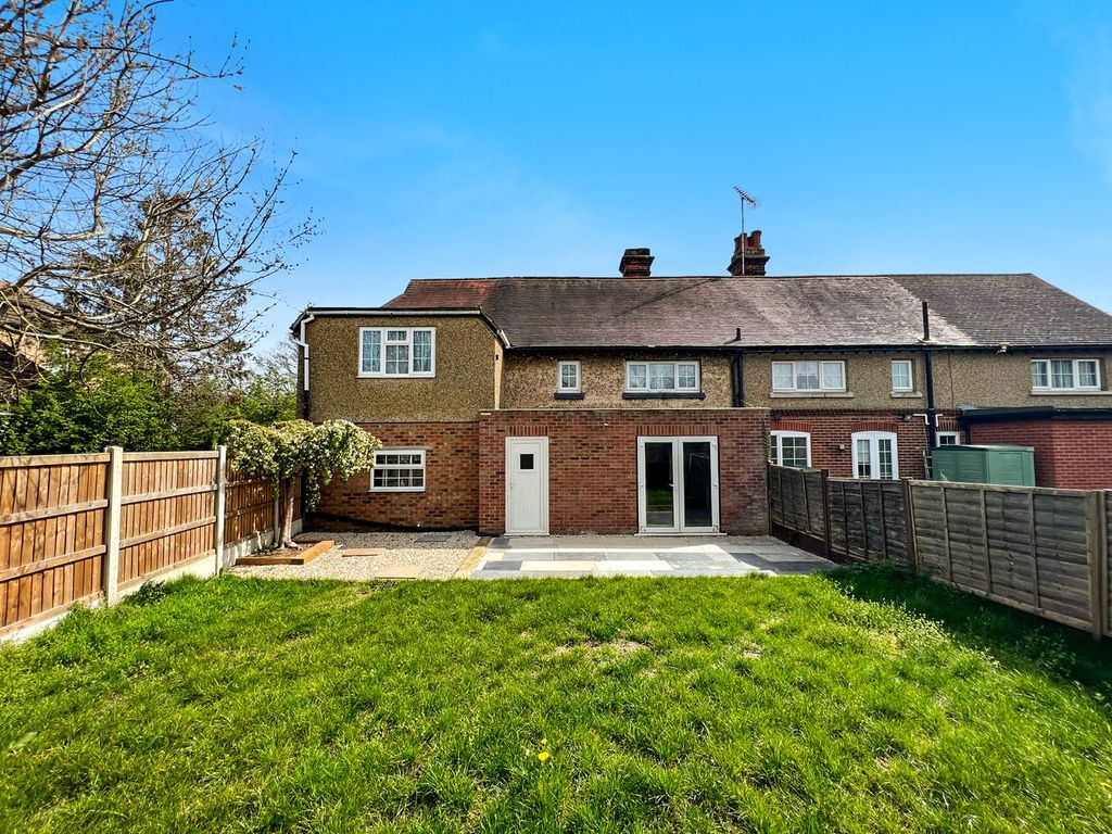 Property photo 2 of 26