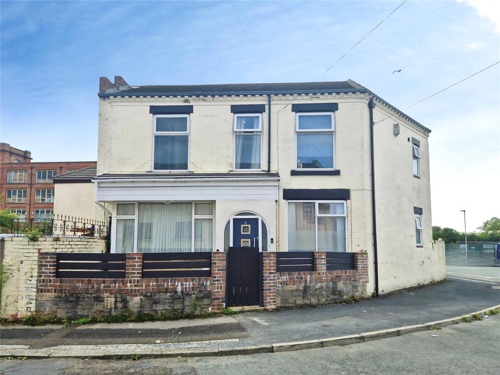 Property photo 1 of 18 Picture No. 08