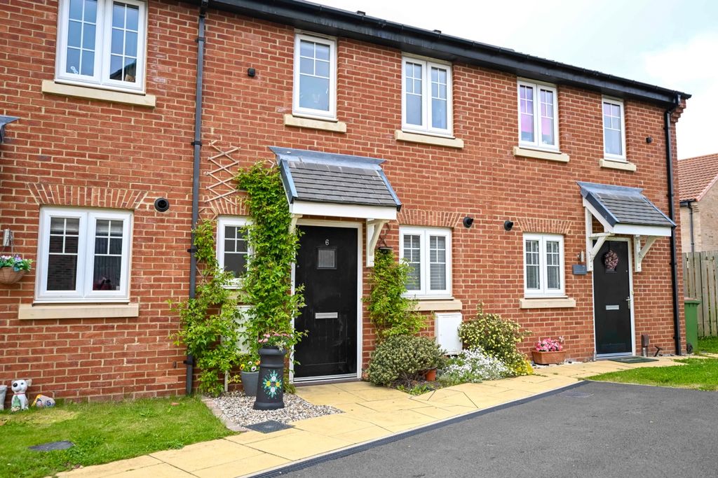 Property photo 1 of 15 Corby Dales Ewemove Saltburn-14