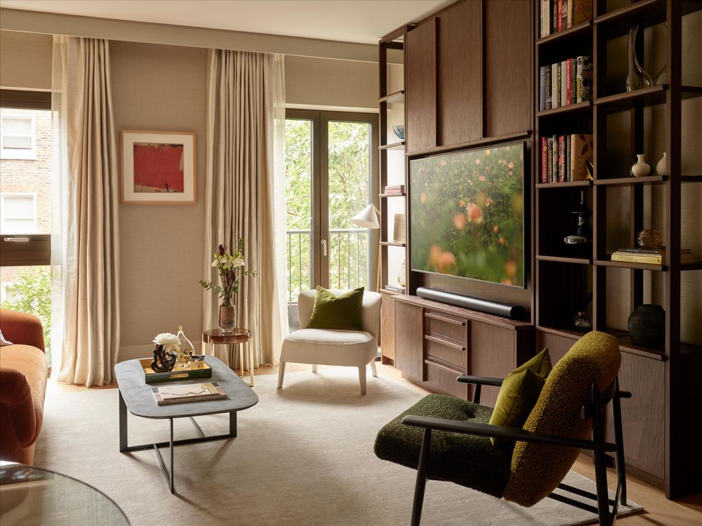 Property photo 1 of 12 Image