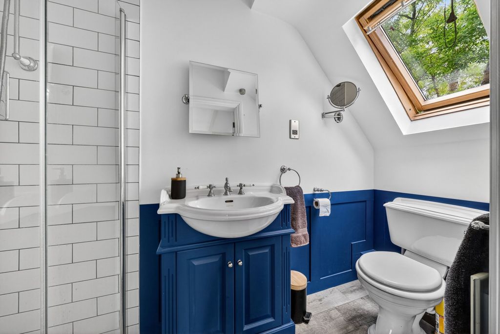 Additional image 32 of 5 bed detached house for sale1 Gipsy Lane, Rothley LE7