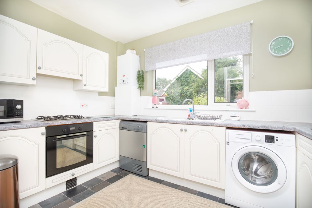 Property photo 3 of 12 Mw26-3357