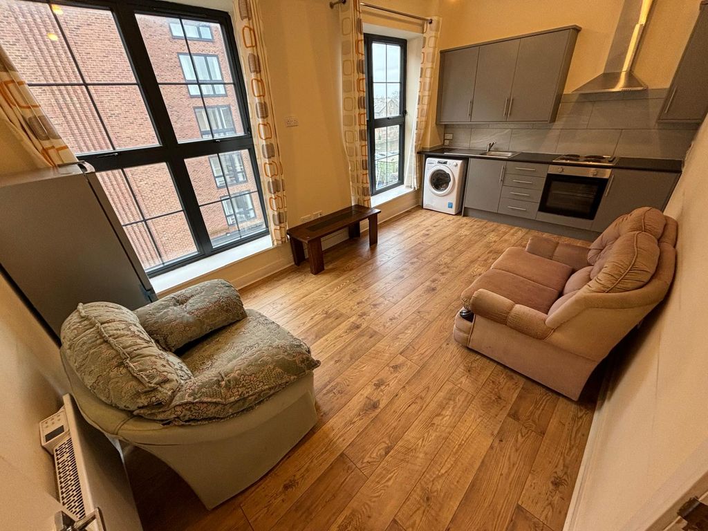 Property photo 2 of 6