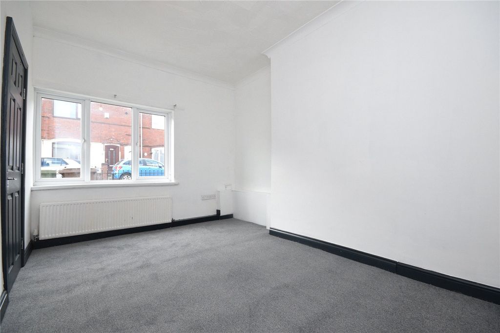 Property photo 3 of 7 Picture No. 04