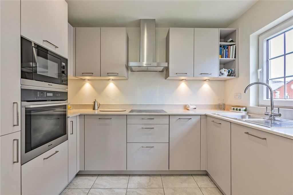 Property photo 2 of 11 Picture No. 05