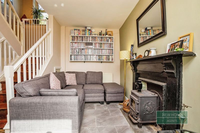 Property photo 2 of 17 Photo 11