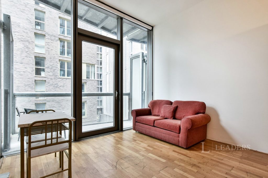 Property photo 2 of 14 Pbox-Img.Jpg