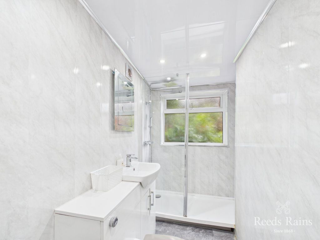 Property photo 3 of 13 Shower Room