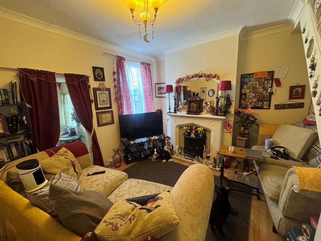 Property photo 1 of 11 5.Jpg
