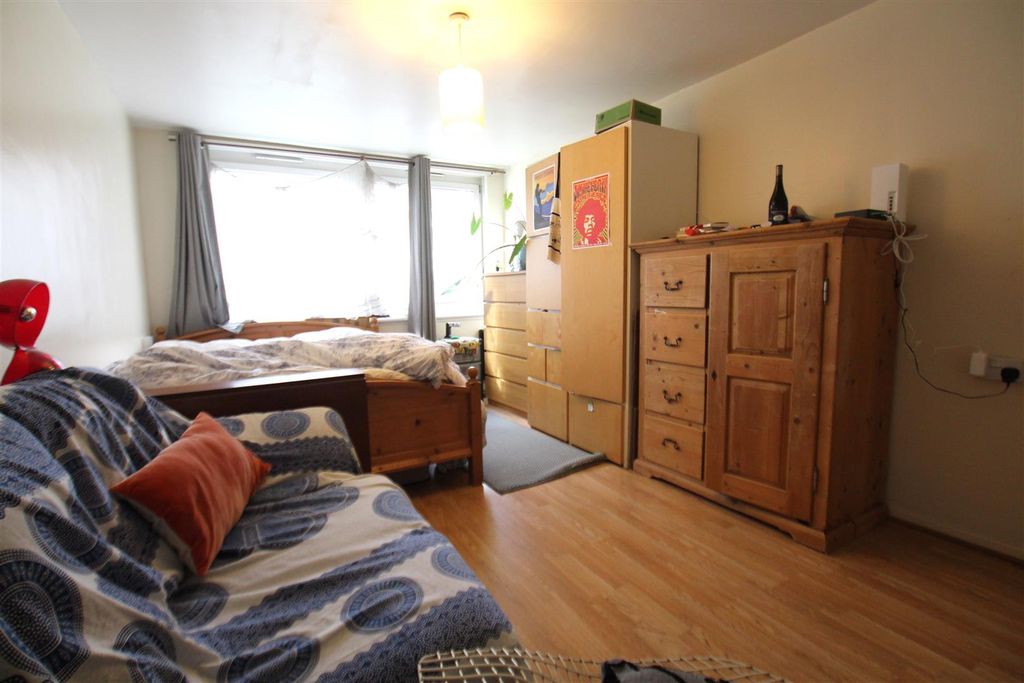 Property photo 1 of 6 3.Jpg