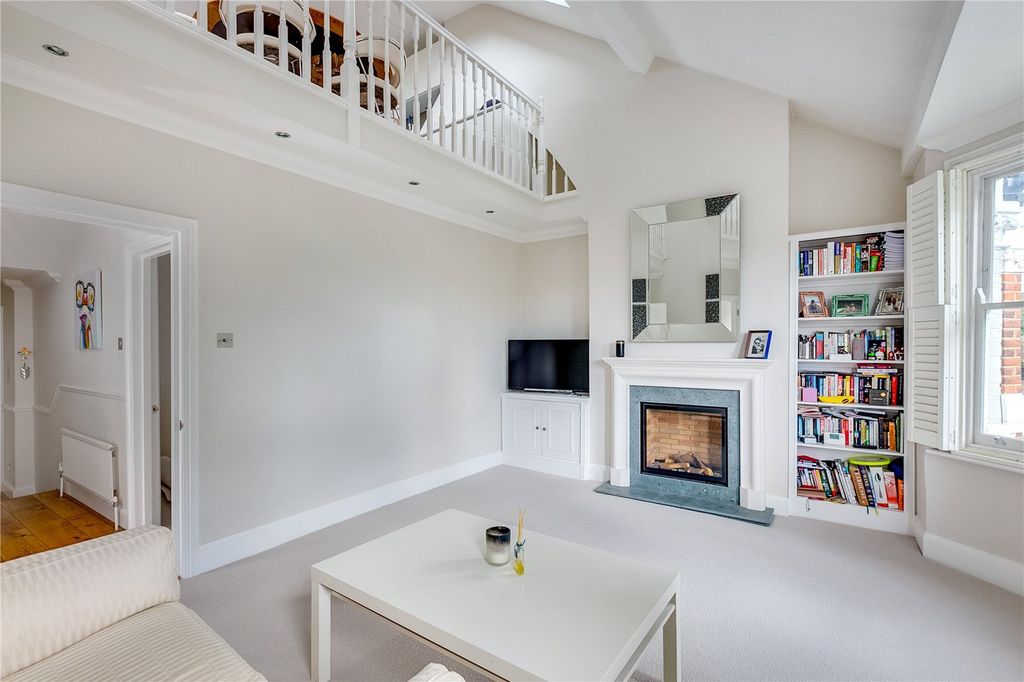 Property photo 3 of 7